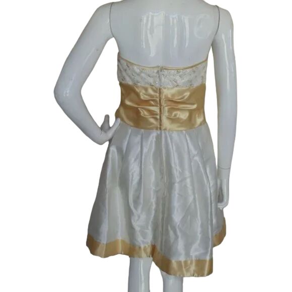 Jessica McClintock GUNNE SAX Dress, Junior 3/S, Strapless, White/Gold, Bow - Picture 5 of 13